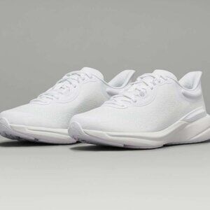 Lululemon Chargefeel 2 Low Workout Shoe, Women's size 11.5, White